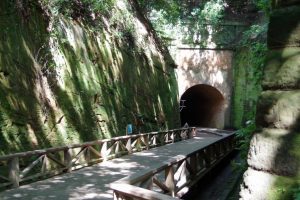 猿島　レンガのトンネル